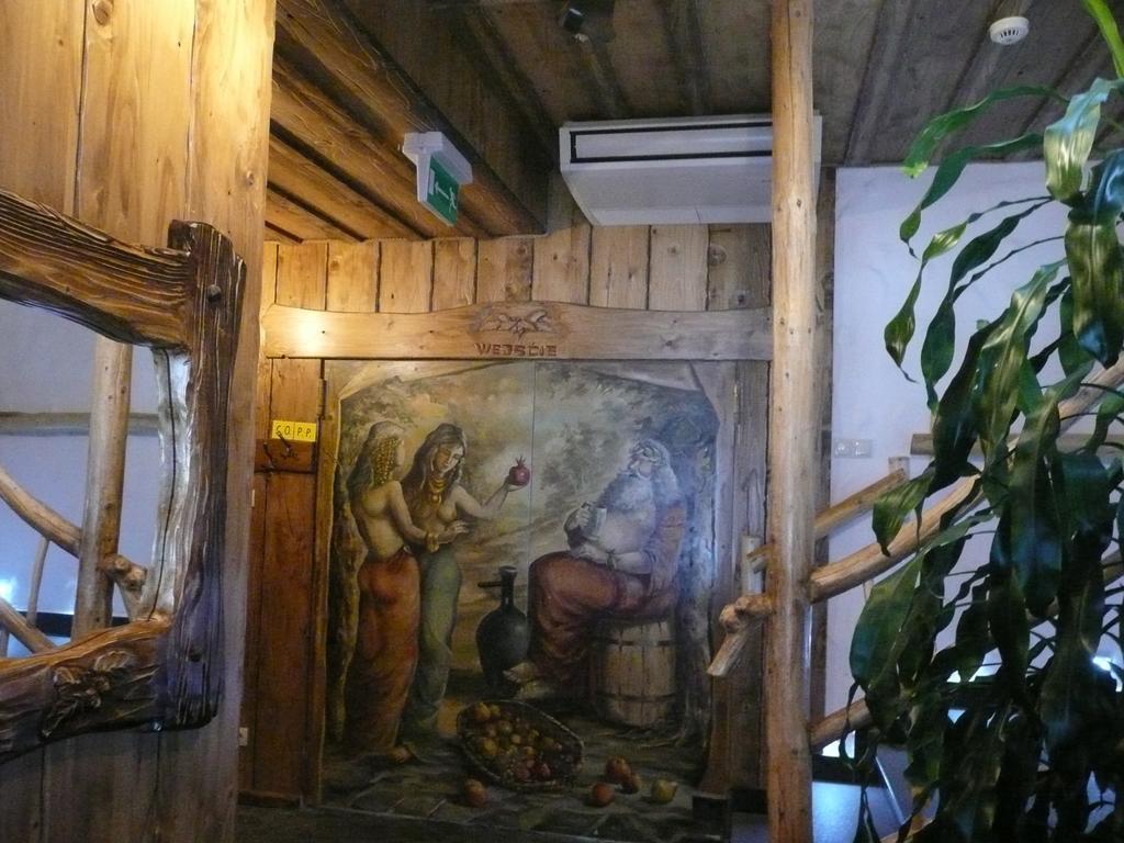 Karczma Parchatka Luaran gambar